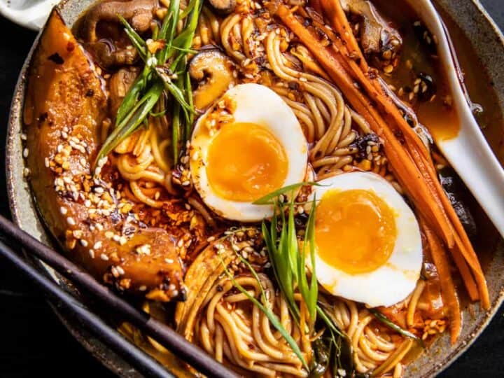 chicken and ramen in a bowl